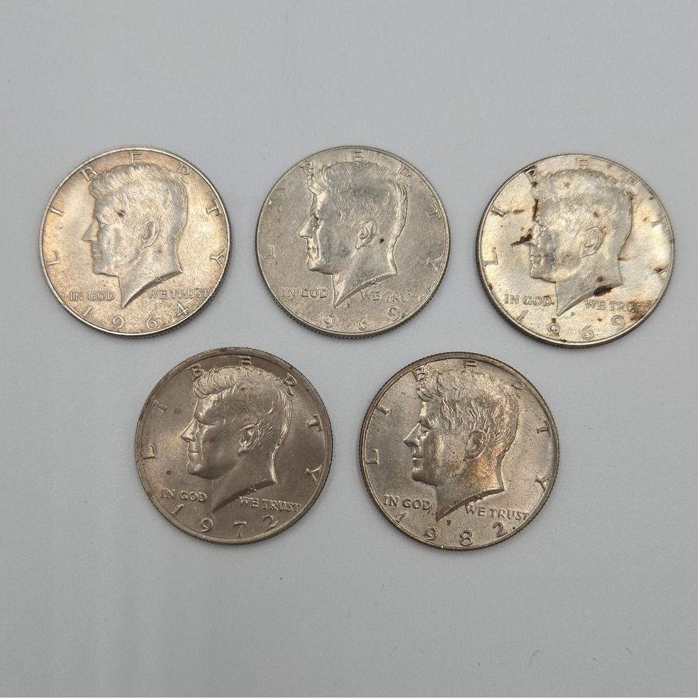 Lot of 5– 1964, 1969, 1969, 1972 & 1982 Kennedy Half Dollar Coins - US Mint A31